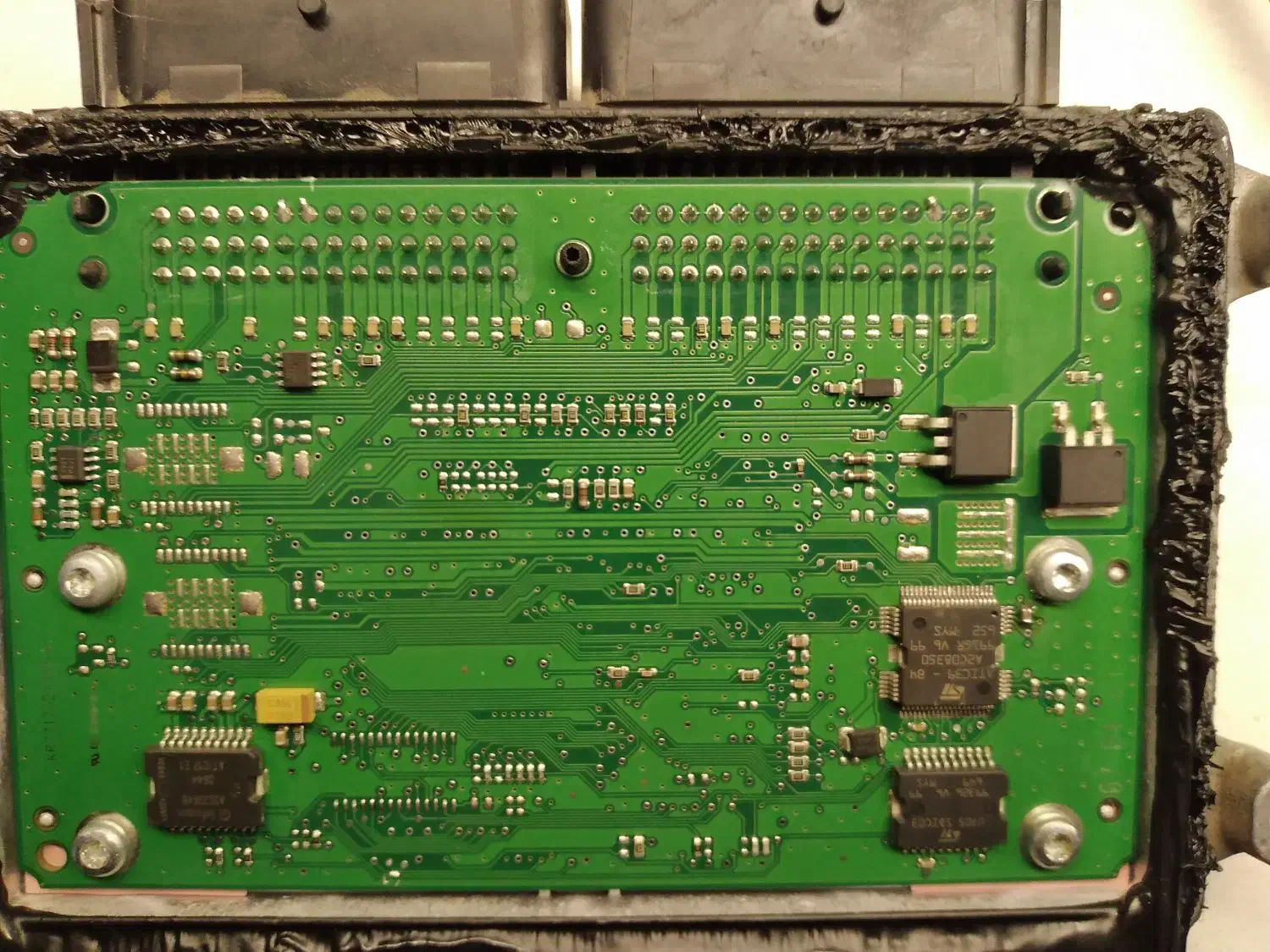 تعمیرات ایسیو (ECU)، مالتی پلکس و ریمپ خودرو و برق|خدمات موتور و ماشین|اردبیل, |دیوار