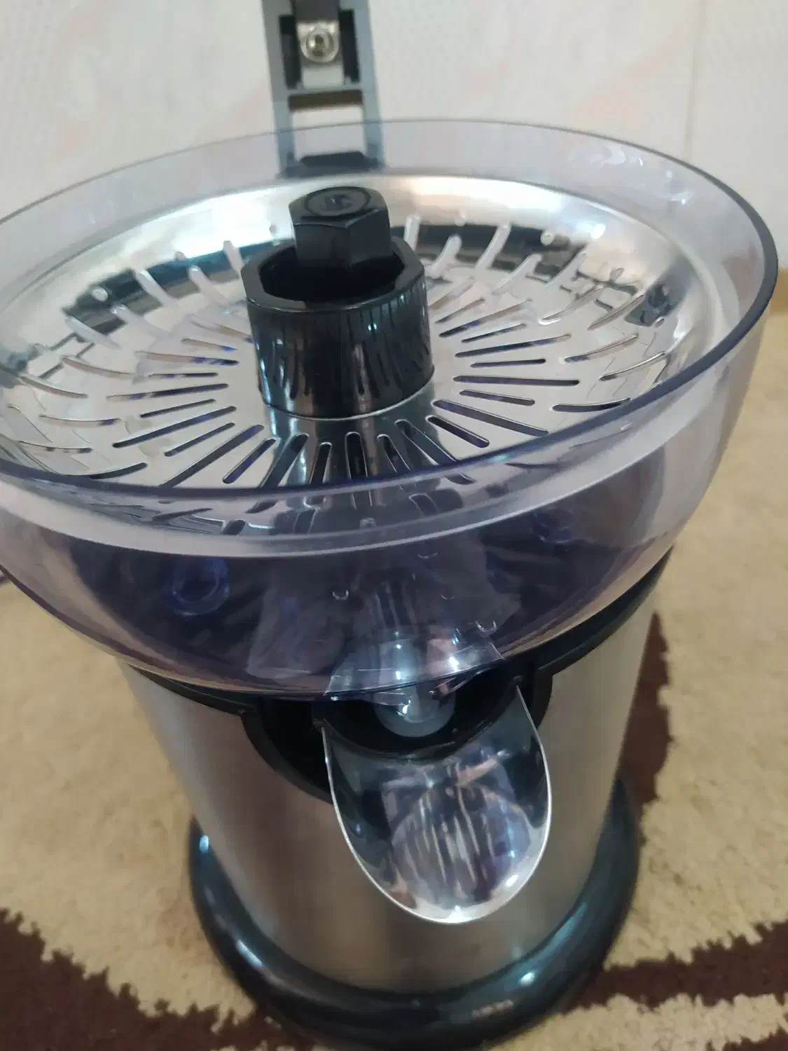 آب مرکبات گیری|آبمیوه‌گیر و آب‌مرکبات‌گیر|قم, نیروگاه|دیوار