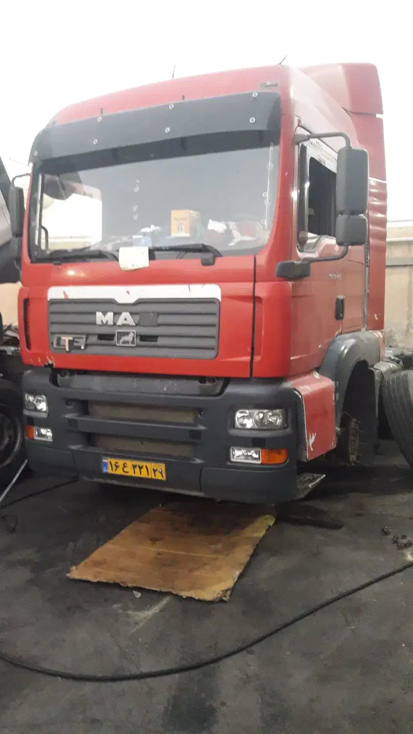 راننده کشنده مان|استخدام حمل و نقل|صحنه, |دیوار