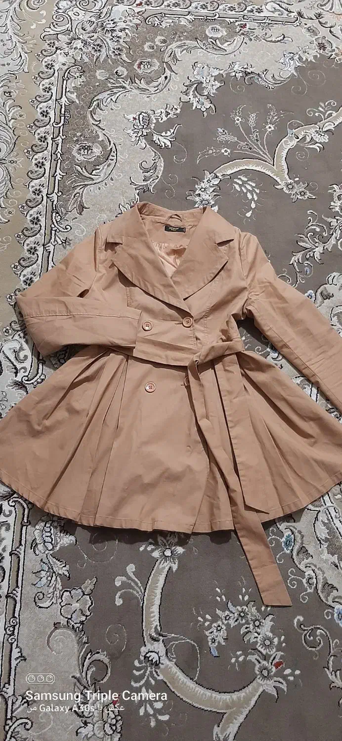 بارونی در حد نو قیمت مناسب|لباس|محمدیه-قزوین, |دیوار