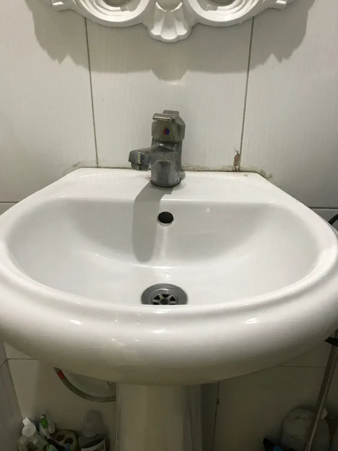 روشویی|لوازم سرویس بهداشتی|ری, دیلمان|دیوار