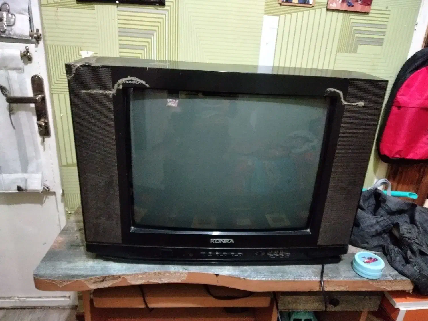 تلویزیون|تلویزیون و پروژکتور|کرمان, |دیوار