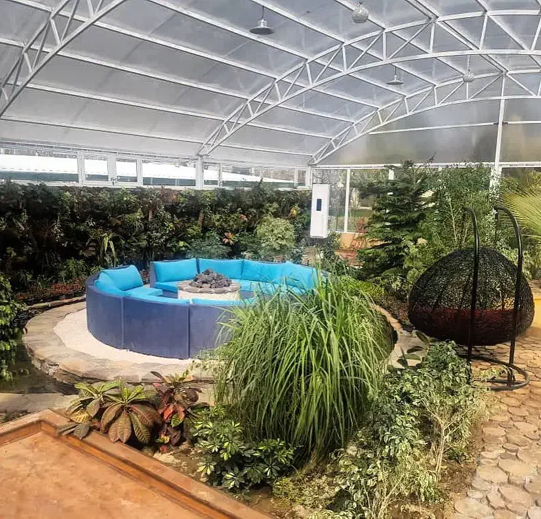 طراح و مجری فضای سبز خارجی و داخلی|خدمات باغبانی و درختکاری|اصفهان, ارغوانیه|دیوار