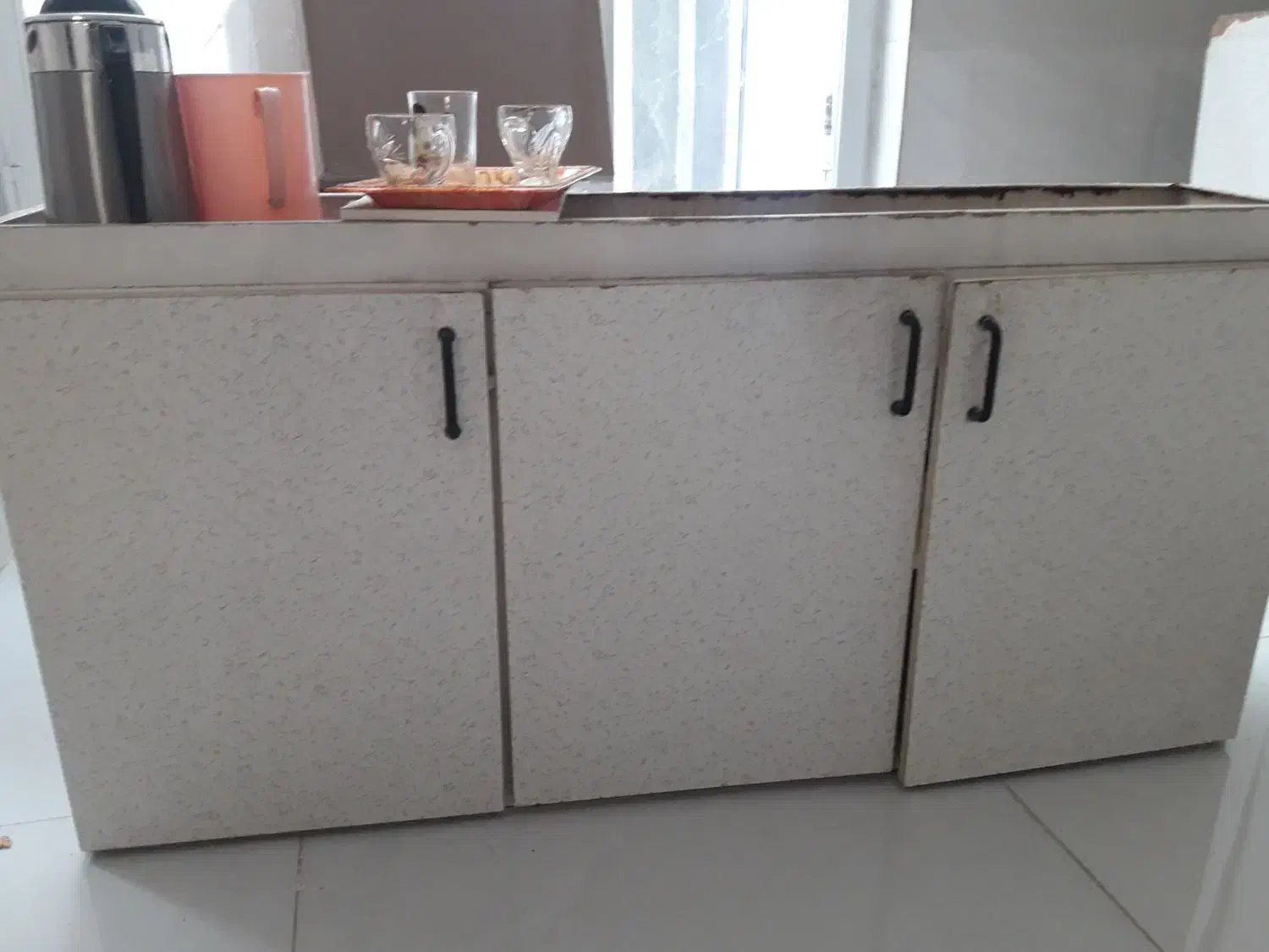 کابینت|مصالح و تجهیزات ساختمان|اصفهان, جی شیر|دیوار