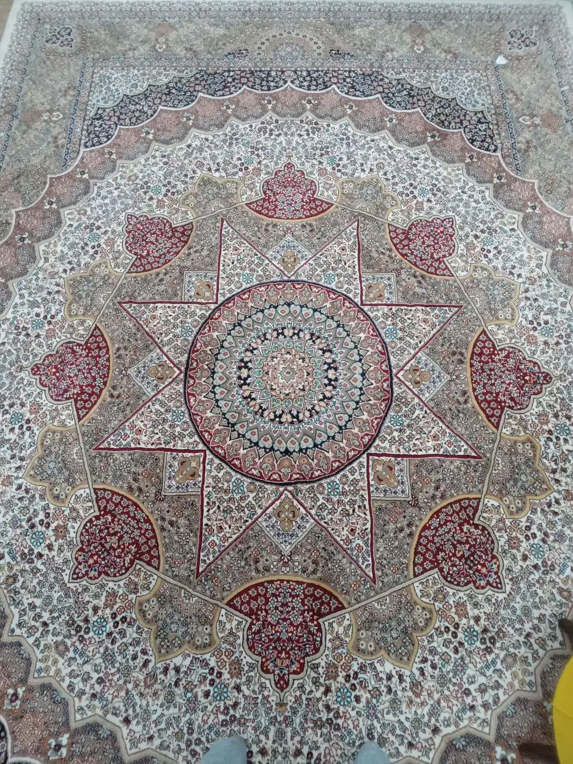 فروش فرش ۶متری و ۱۲ متری دو عدد|فرش|آباده, |دیوار