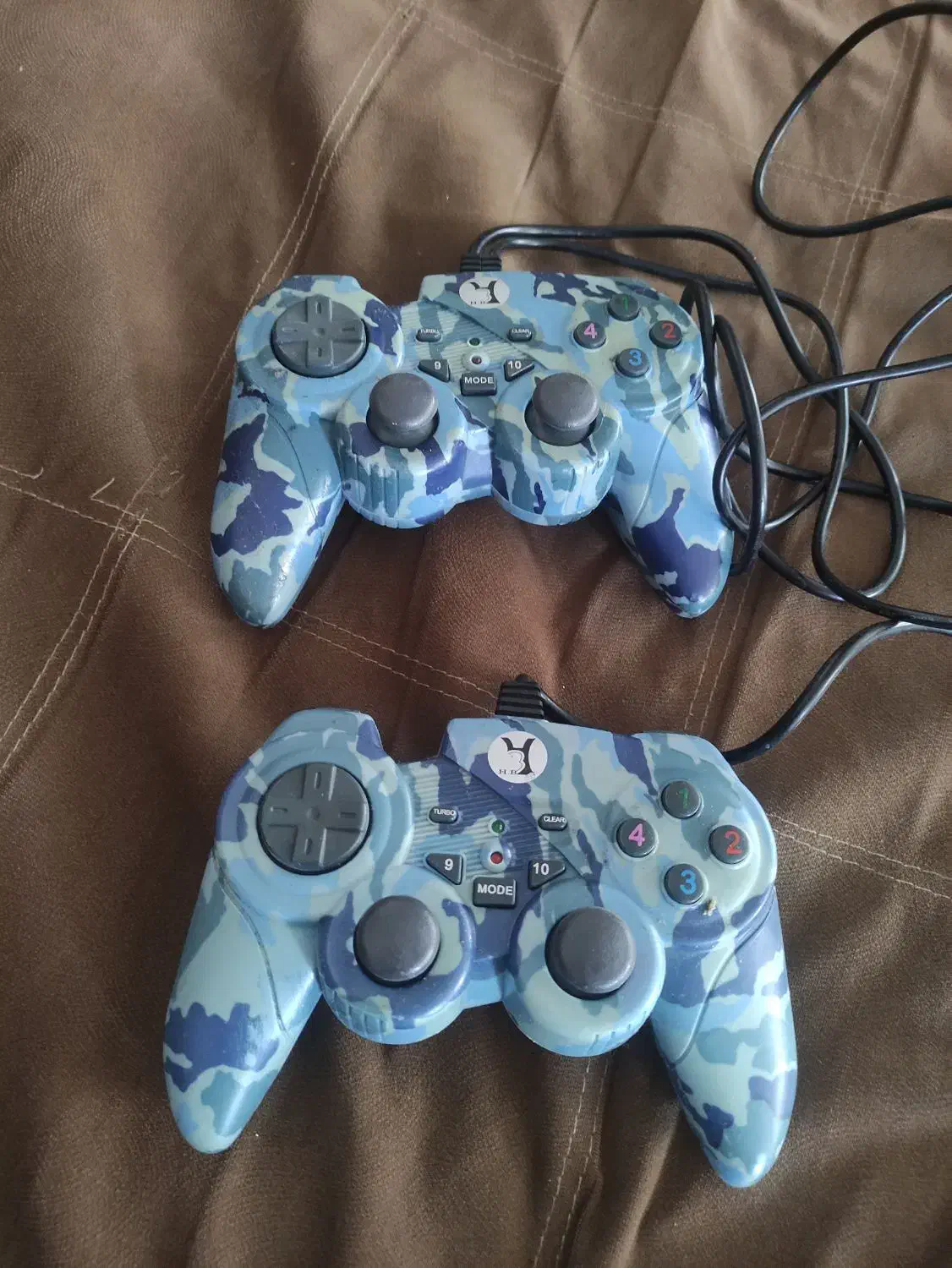 دسته بازی|کنسول، بازی ویدئویی و آنلاین|رباطکریم, رباطکریم|دیوار