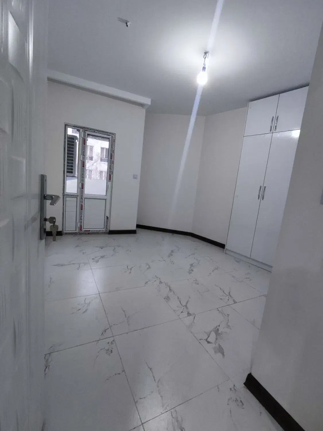 ۱۴۰‌ متر /کلید نخورده/ سردار جنگل شمال