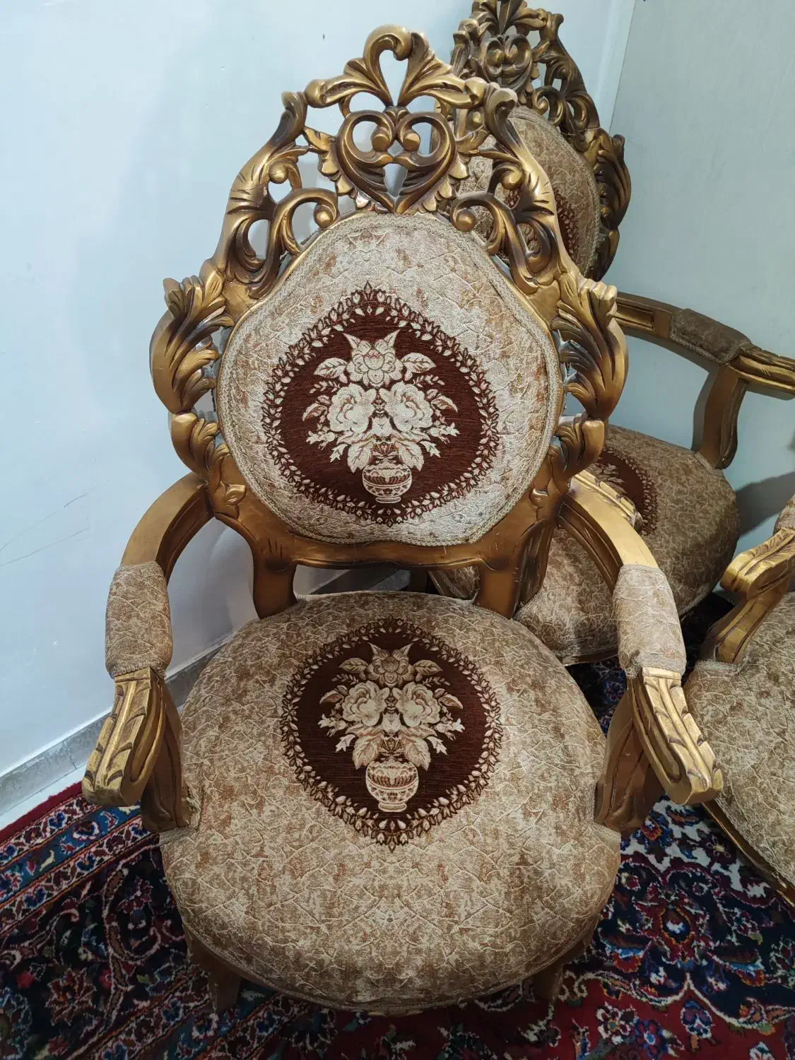 مبل ۹ نفره چوبی|مبلمان خانگی و میز عسلی|شیراز, جوادیه|دیوار