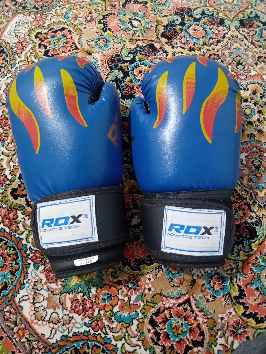 دستکش بوکس|تجهیزات ورزشی|ساوه, |دیوار