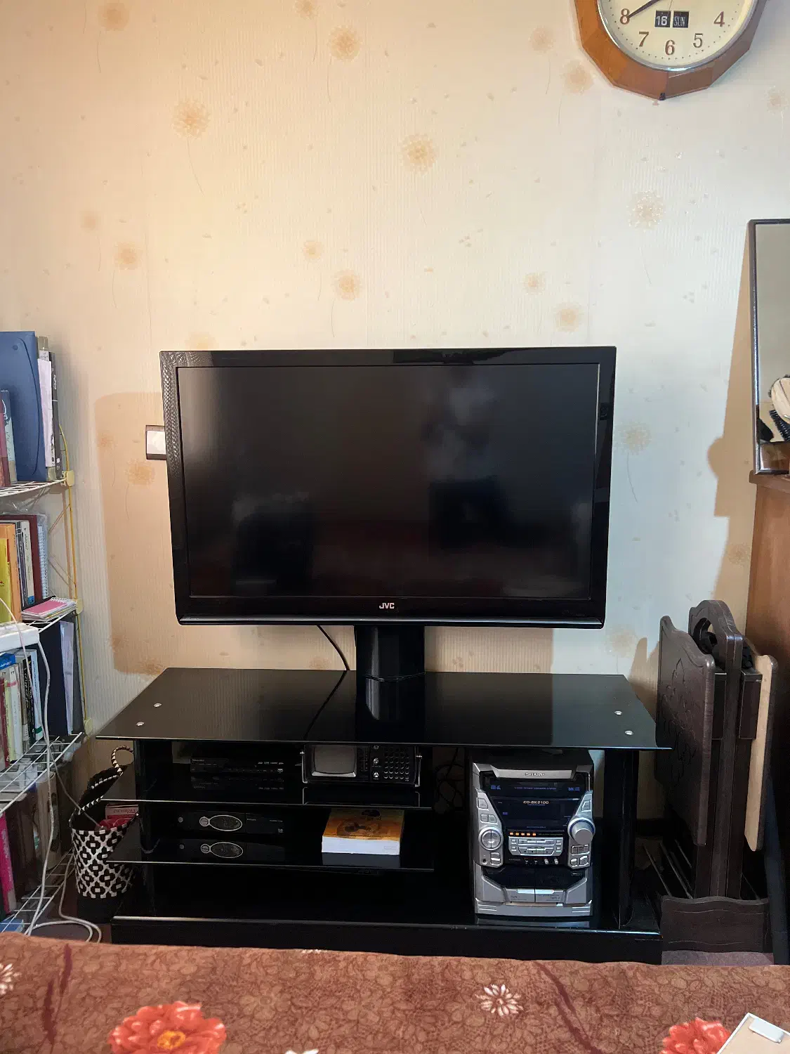 تلویزیون LCD ۴۳ اینج برند JVC|تلویزیون و پروژکتور|شاهرود, |دیوار