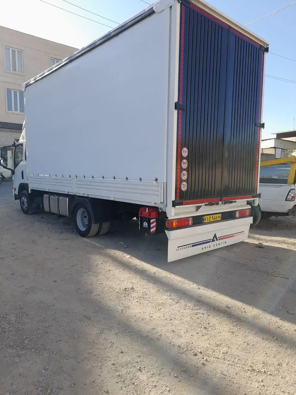 حمل بار و اساسیه منزل با خاور|خدمات حمل و نقل|کنگاور, |دیوار