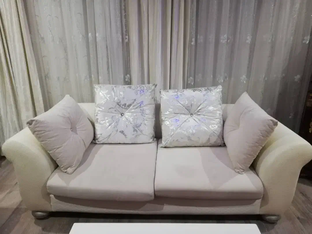 مبل هفت نفره دست دوم فروشی|مبلمان خانگی و میز عسلی|گرگان, |دیوار