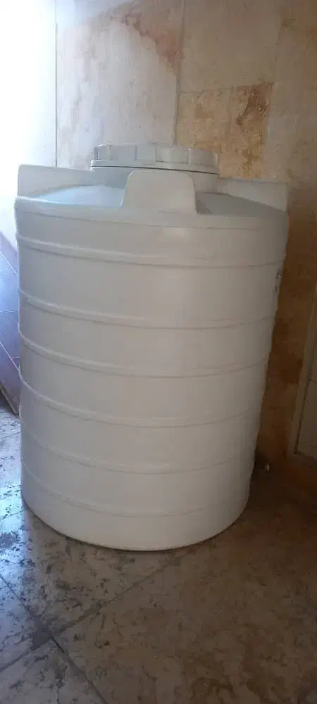 مخزن آب پلاستیکی|مصالح و تجهیزات ساختمان|پرند, فاز ۱|دیوار