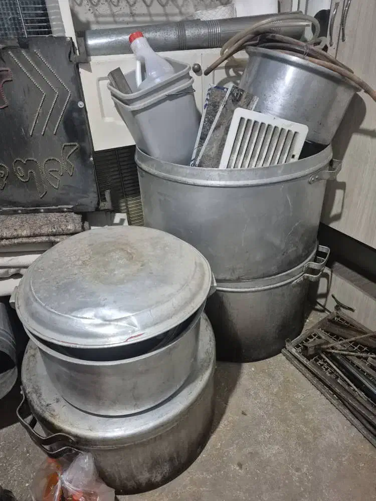 خریدار دیگ روحی مسی و غیر|عمده‌فروشی|تهران, باشگاه نفت|دیوار