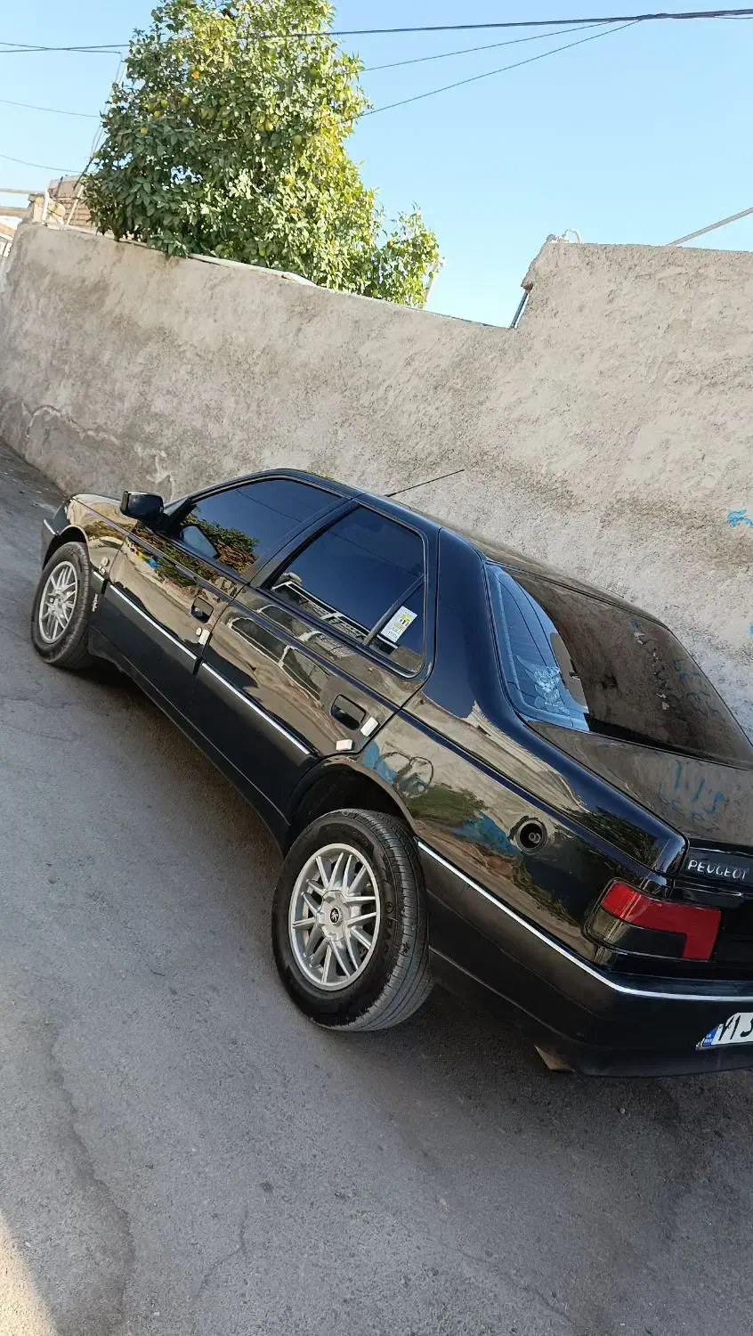 پژو 405 مشکی در حد 95|خودرو سواری و وانت|فسارود, |دیوار