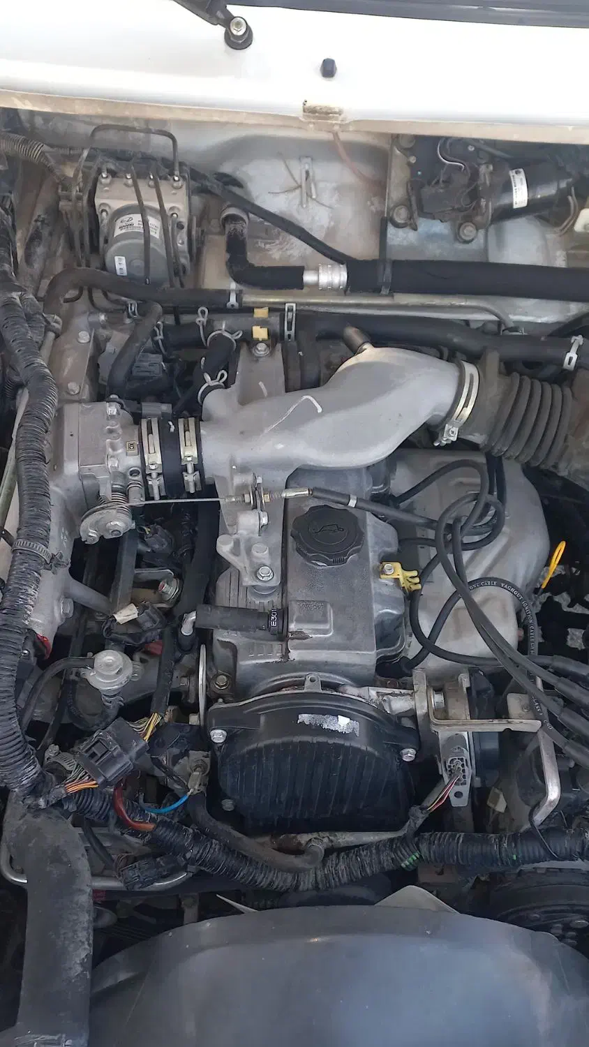 وانت مزداB2000 تک کابین دوگانه رنگ سفید مدل ۹۱|خودرو سواری و وانت|زرقان, |دیوار