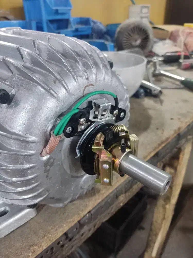 تعمیرات بالابر.  و خرید فروش|خدمات پیشه و مهارت|تهران, گلچین|دیوار