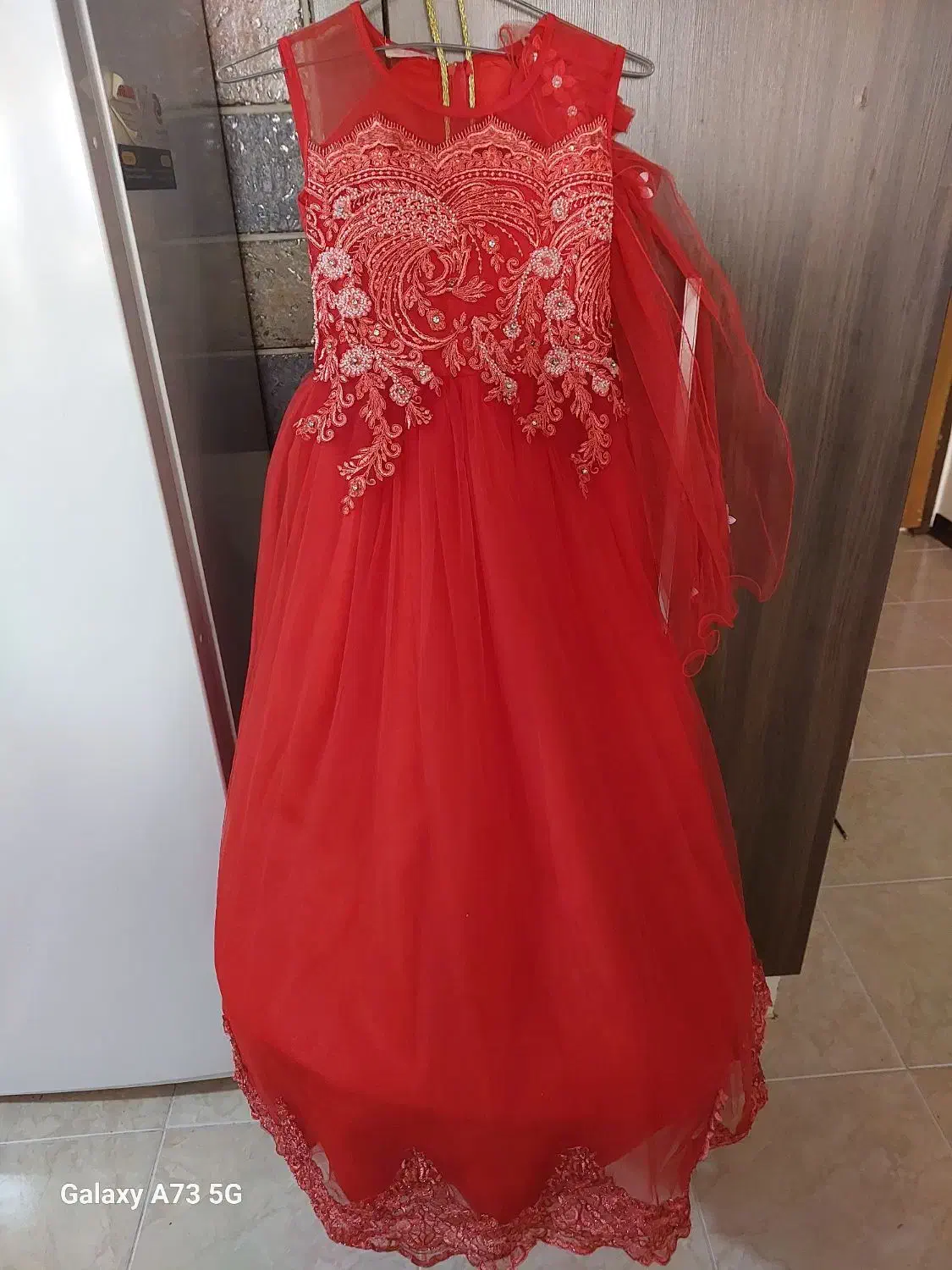 لباس عروس دخترانه|لباس|شاهینشهر, شهرک میلاد|دیوار