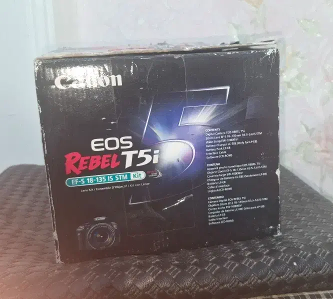 دوربین canon 700D کاملا درحد و خانگی|دوربین عکاسی و فیلمبرداری|کرج, چهارصد دستگاه|دیوار