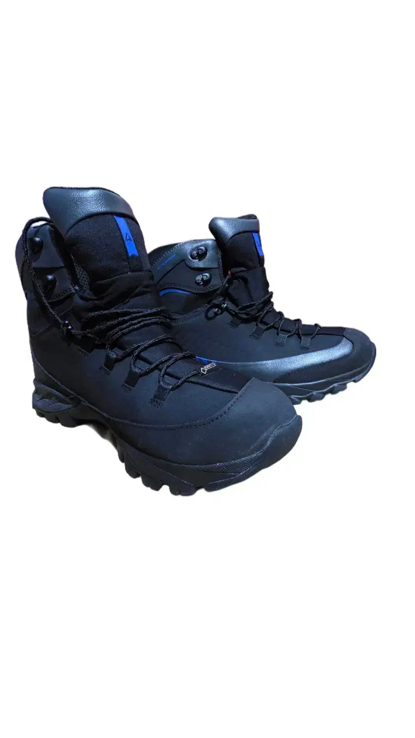 کفش نیم بوت هومتو humtto ۴۳ آکبند|کیف، کفش، کمربند|شیراز, ریشمک|دیوار