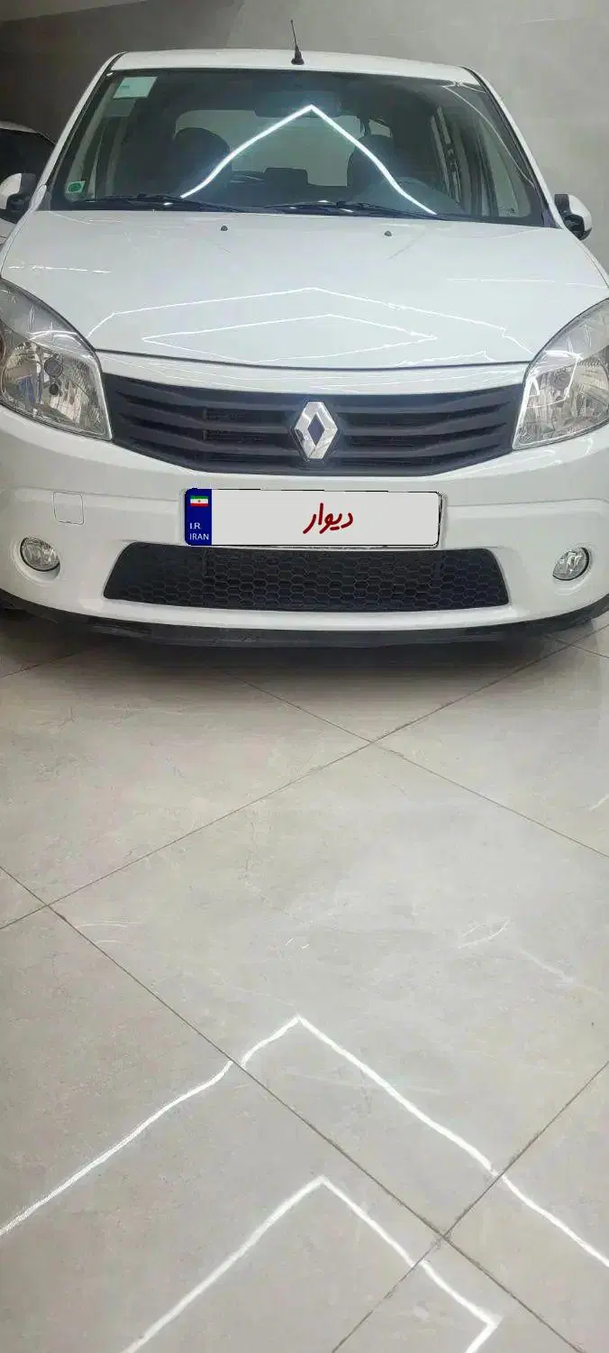 رنو ساندرو اتومات ۹۵ فنی بسیار سالم|خودرو سواری و وانت|کرمانشاه, |دیوار