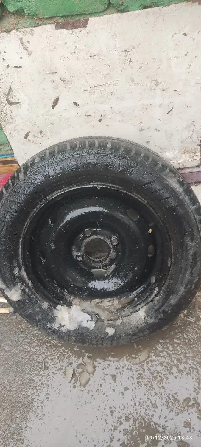 رینگ ولاستیک 205/60/14درحدنو|قطعات یدکی و لوازم جانبی|مشهد, شهرک بهارستان|دیوار