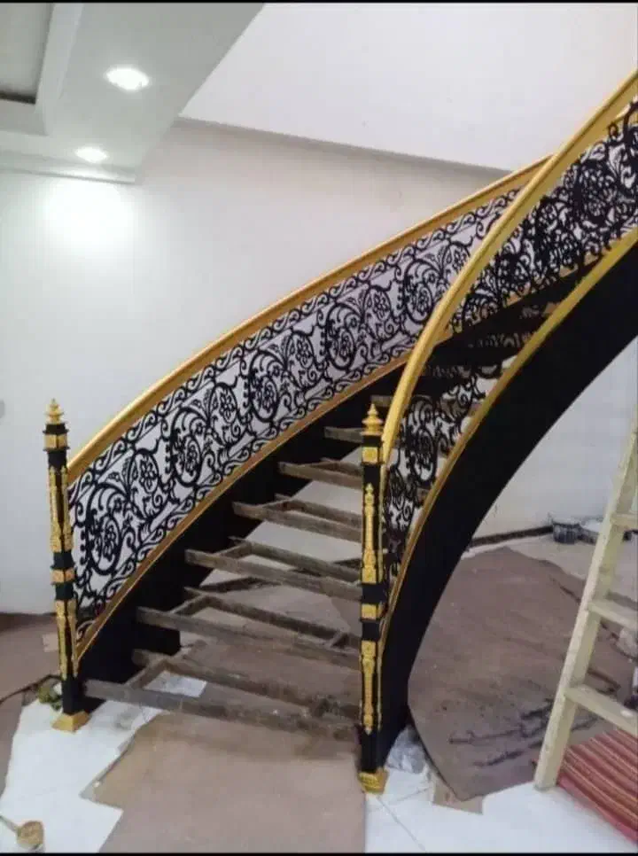 نقاشی ساختمان رنگ آمیزی اقساطی|خدمات پیشه و مهارت|بم, |دیوار