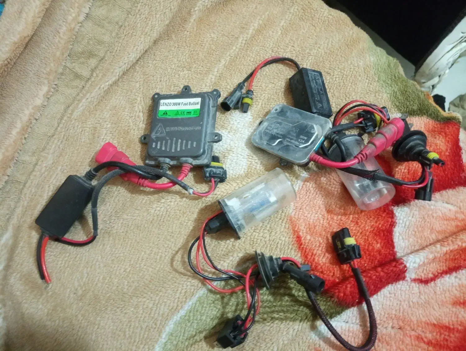 چراغ|لامپ و چراغ|مسجد سلیمان, |دیوار