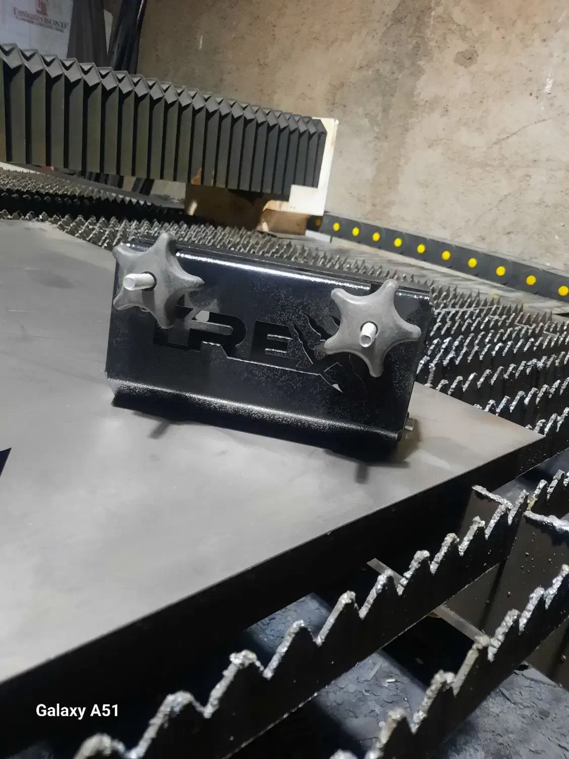 خدمات برش فلزات|خدمات پیشه و مهارت|پردیس, فاز ۶|دیوار