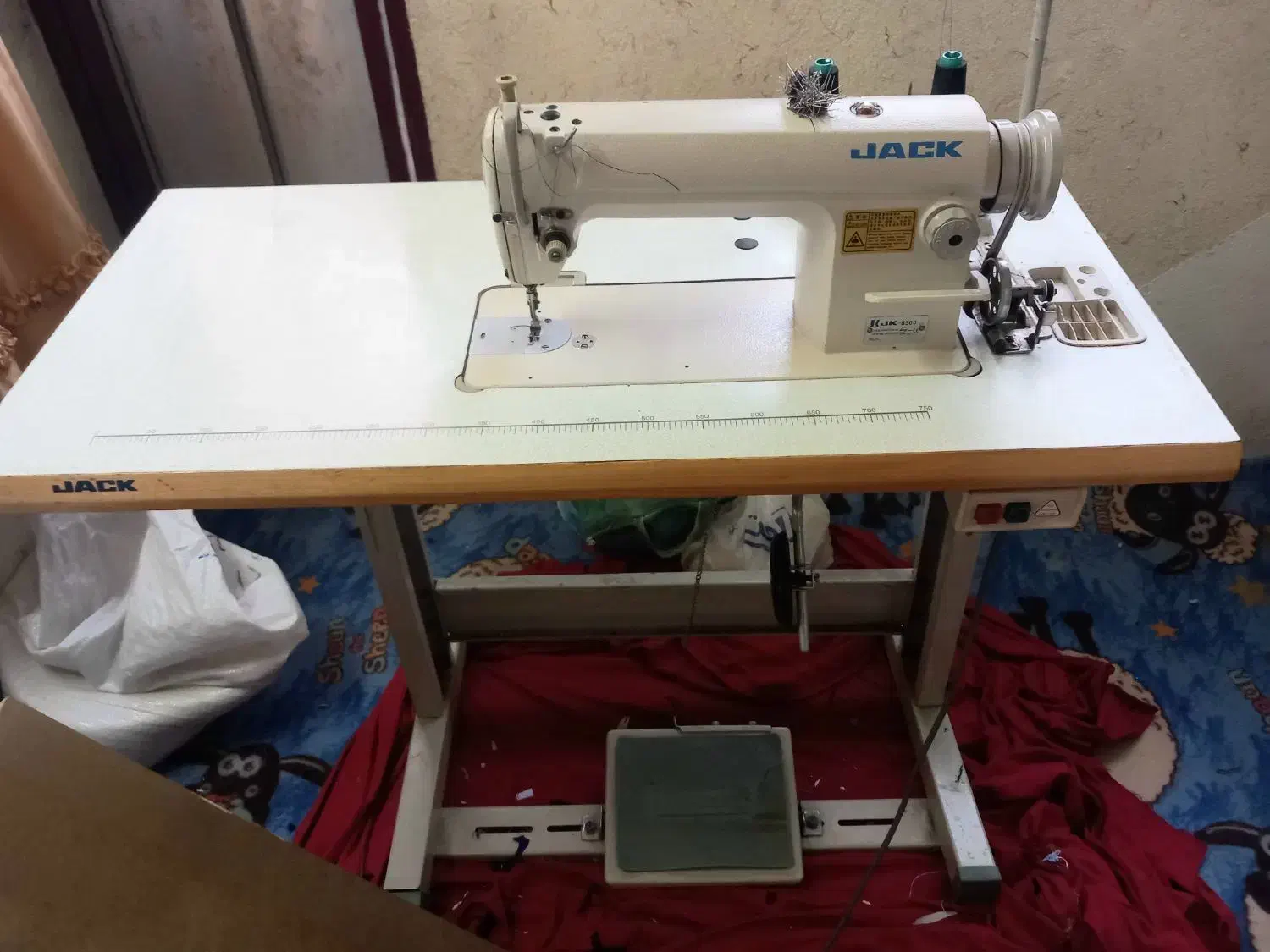 چرخ خیاطی جک صنعتی 16 تومن|چرخ خیاطی و ریسندگی|لنگرود, |دیوار