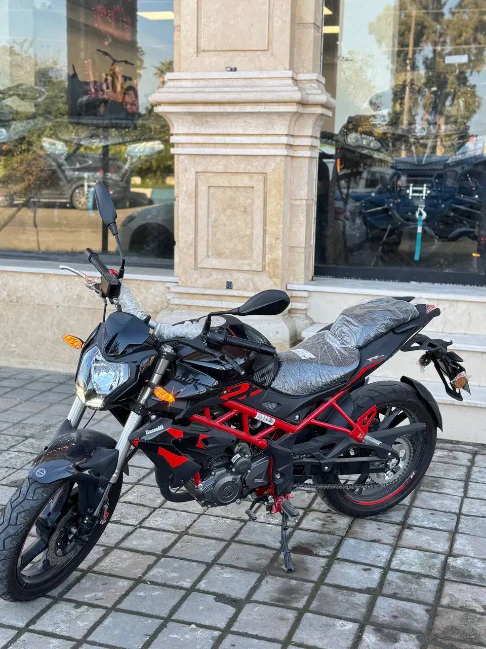 فروش موتور بنلی 250 تک سیلندر در حد خشک|موتورسیکلت|چالوس, |دیوار