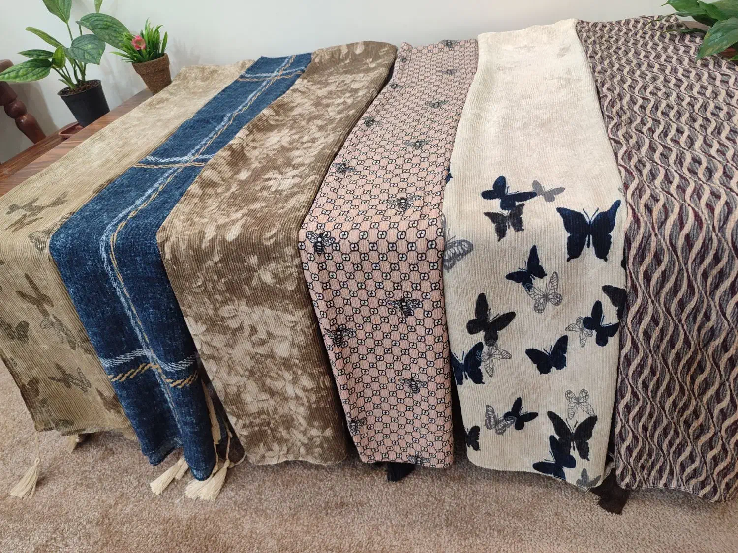 شال و روسری|لباس|دوگنبدان, |دیوار