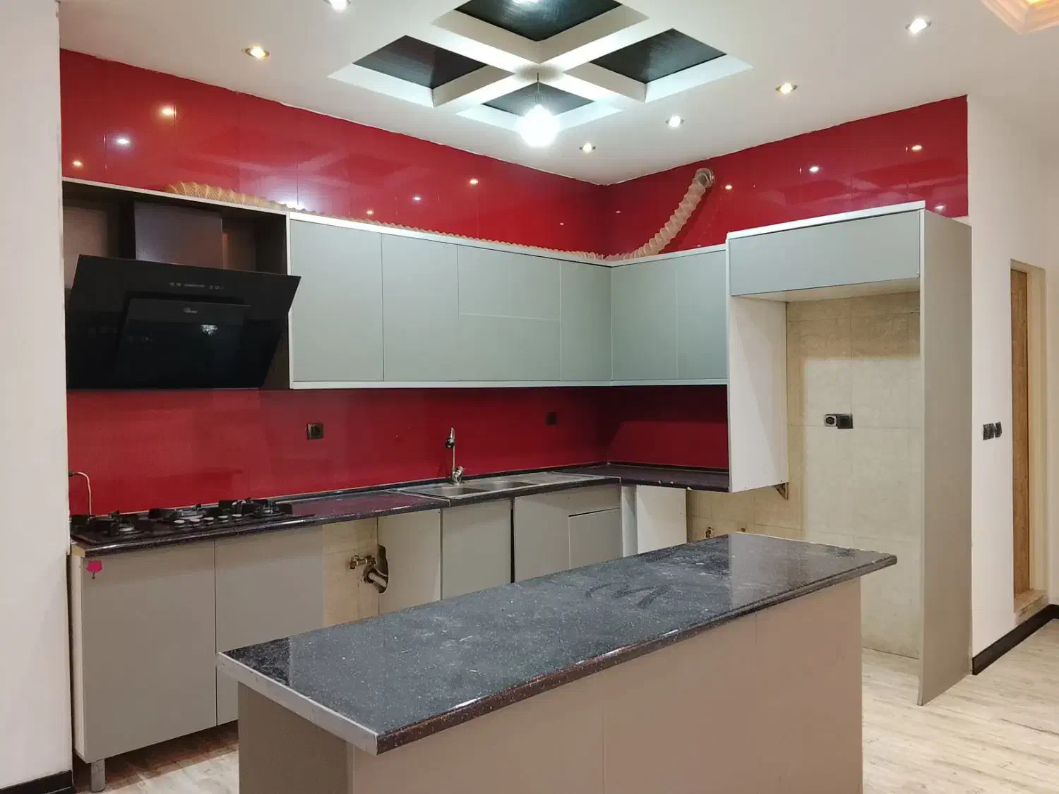 واحد اجاره ای،100متری،2خواب،نوساز|اجارهٔ آپارتمان|رودهن, |دیوار