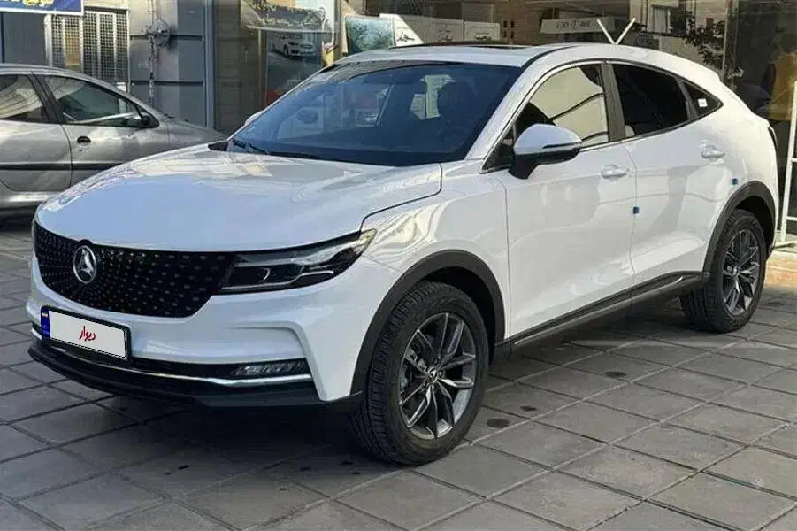 دیگنتی سفید 404 تو مارون|خودرو سواری و وانت|مشهد, جانباز|دیوار