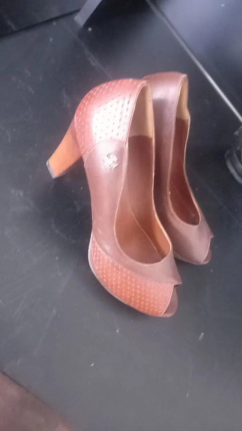 کفش زنانه ۳۹ ۴۰|کیف، کفش، کمربند|رودهن, |دیوار