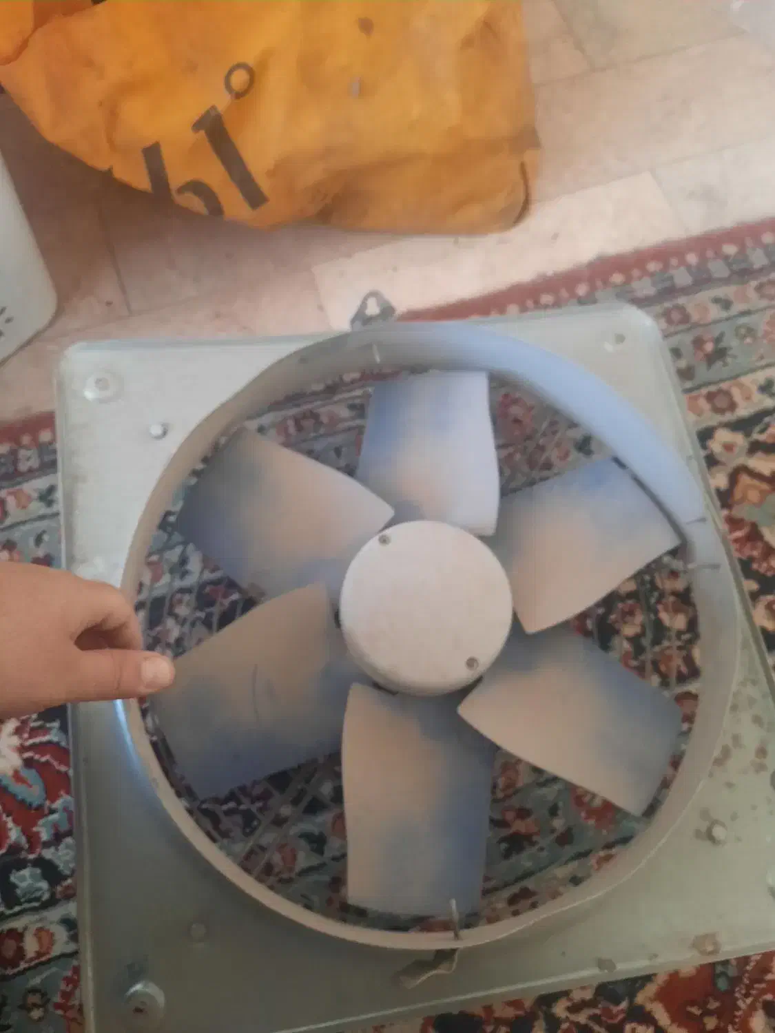 هواکش|پنکه و تصفیه‌کنندهٔ هوا|کرمان, |دیوار