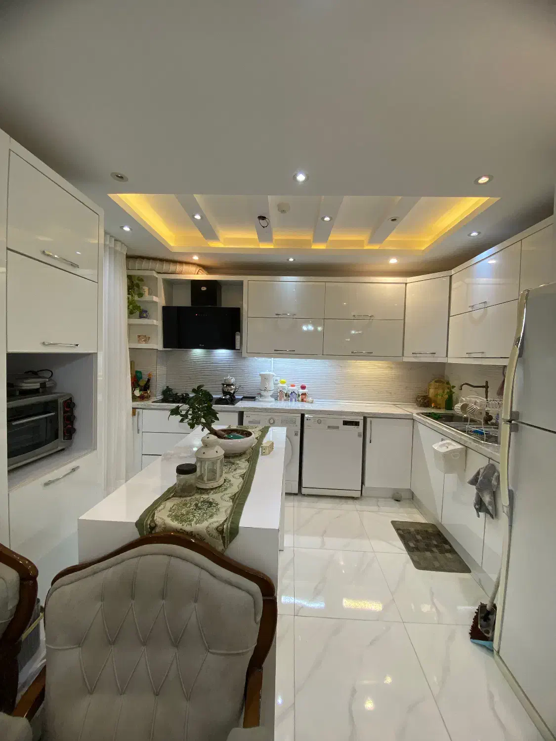 فروش دو واحد فقط به صورت یکجا ۱۰۳ متری در گلسار|فروش آپارتمان|رشت, کاکتوس|دیوار