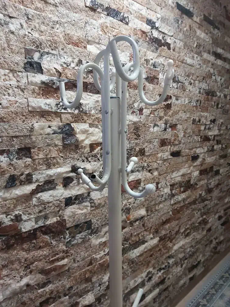 رخت آویز ایستاده|بندرخت و رخت‌آویز|تالش, هشتپر|دیوار