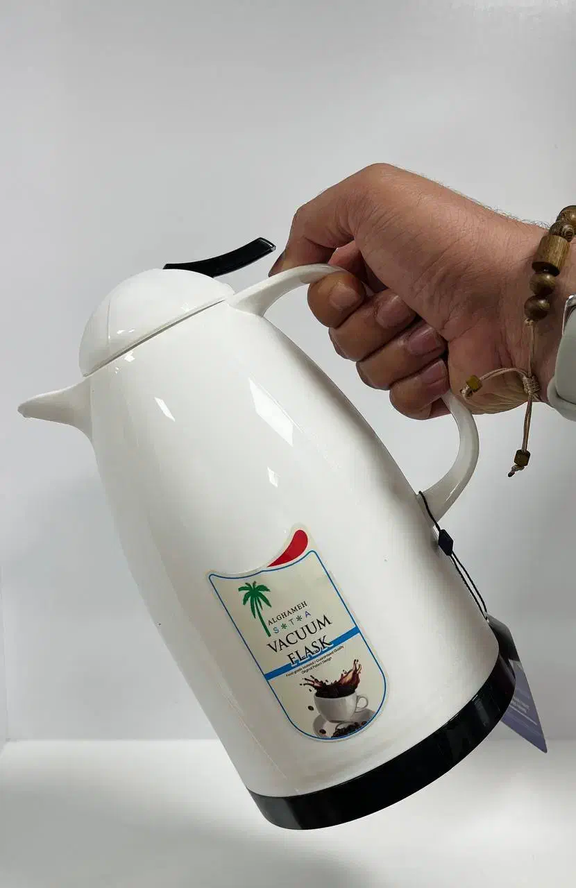 فلاسک جدید 800میلی|ظروف نگهدارنده، پلاستیکی، یک‌بارمصرف|قم, علی آباد|دیوار