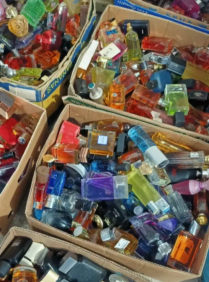 ادکلن عمده|آرایشی، بهداشتی، درمانی|اراک, |دیوار