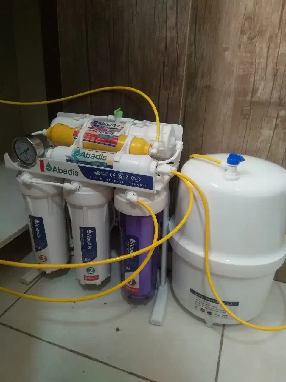 نصب و تعمیر تصفیه آب اقساطی و تضمینی|آب‌سردکن و تصفیه آب|همدان, |دیوار