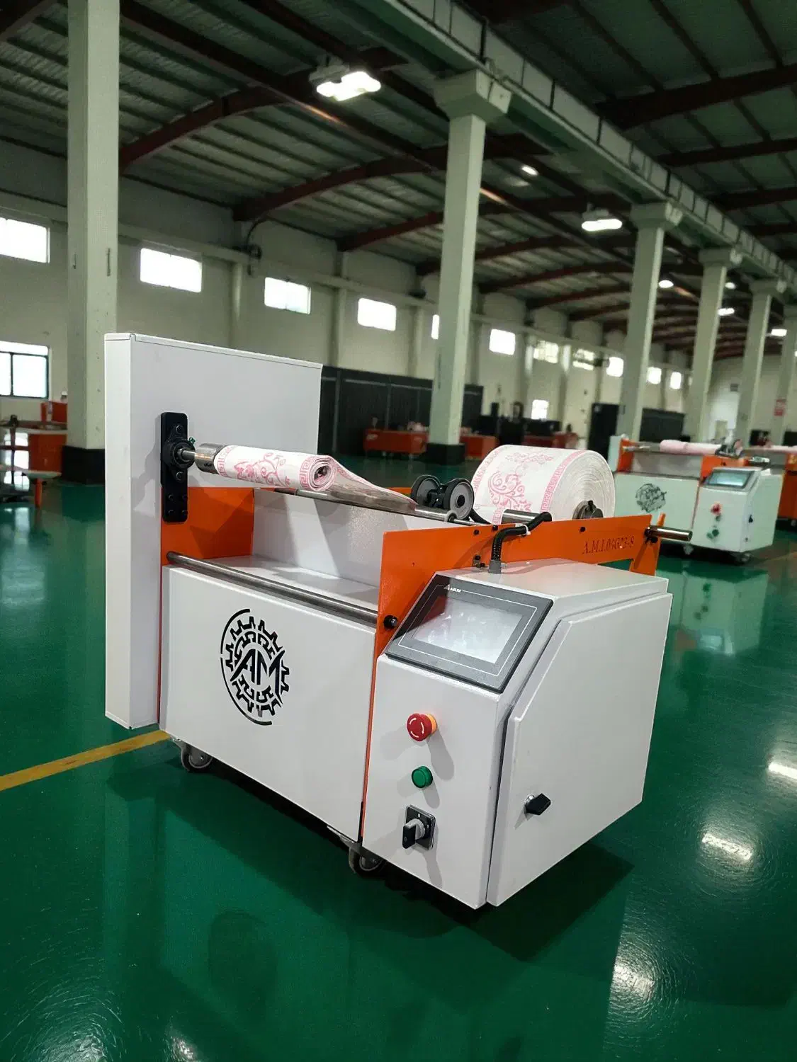 دستگاه رول ب رول سفره یکبار مصرف|ماشین‌آلات صنعتی|تهران, نیلوفر|دیوار