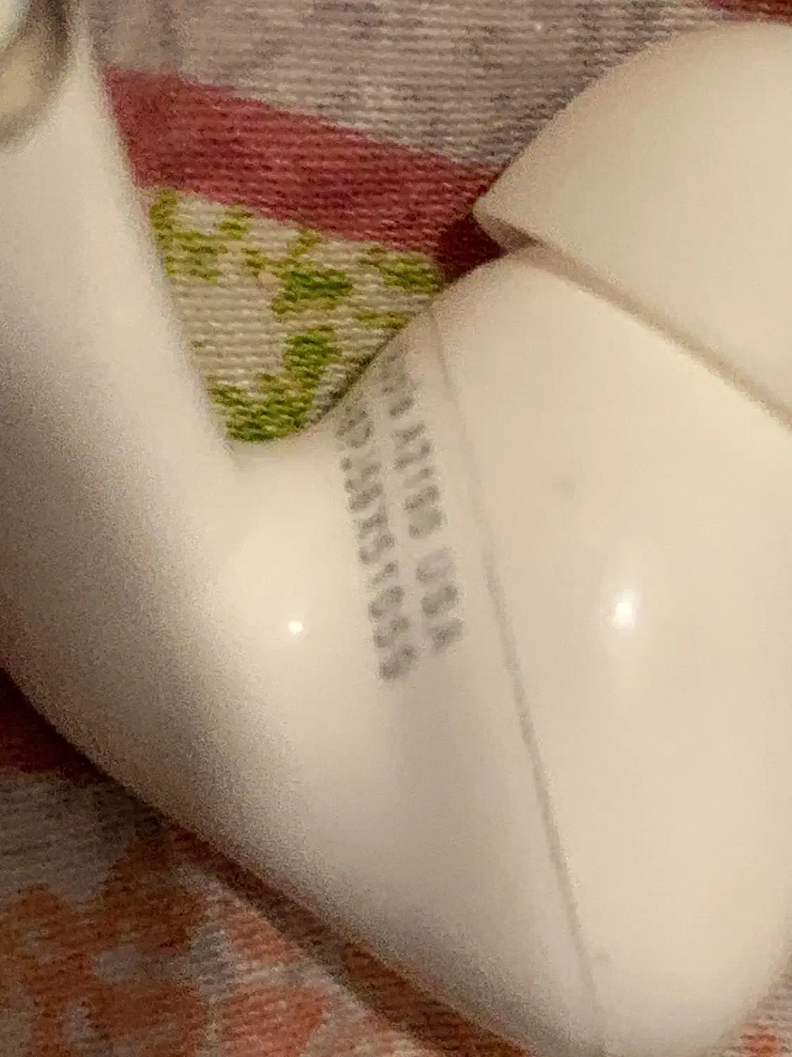 ایرپاد اصلی اپل پورو تک هم اگر کسی خواست میفروشم|لوازم جانبی موبایل و تبلت|تهران, سازمان برنامه شمالی|دیوار