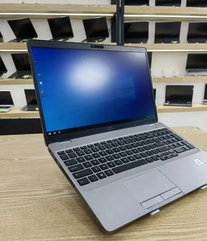 لب تاپ عمده و تکی|رایانه همراه|تهران, فلسطین (میدان انقلاب)|دیوار