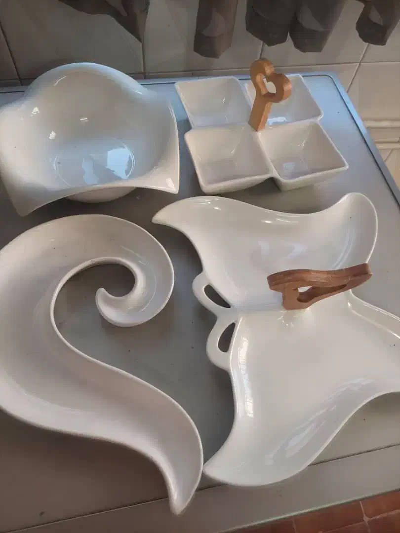 سرویس پذیرایی سرامیکی|ظروف سرو و پذیرایی|گرگان, |دیوار