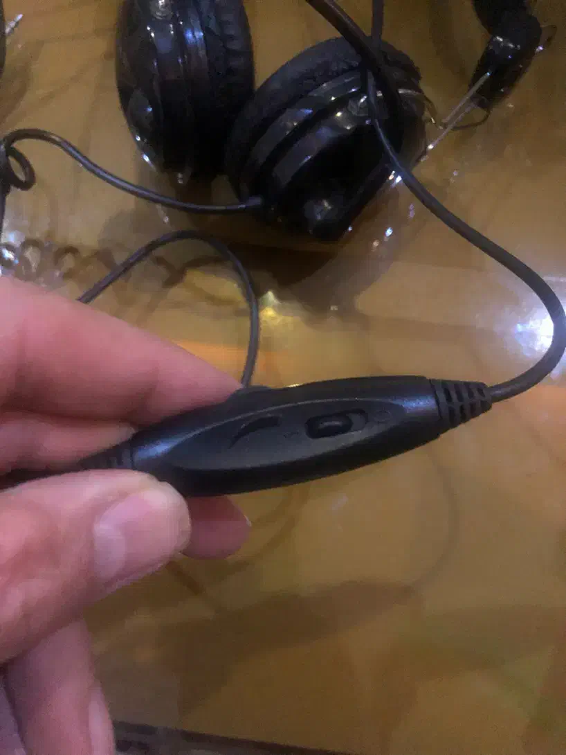 هدست برندA4Tech با اسپیکر|قطعات و لوازم جانبی رایانه|کرج, گوهردشت|دیوار