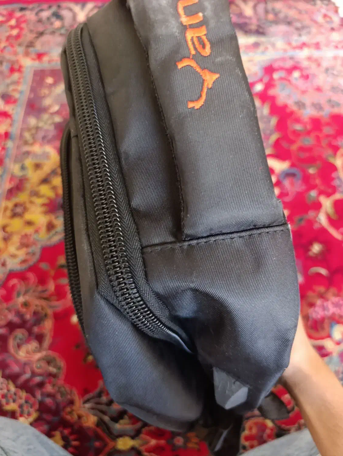 کیف|کیف، کفش، کمربند|قروه, |دیوار