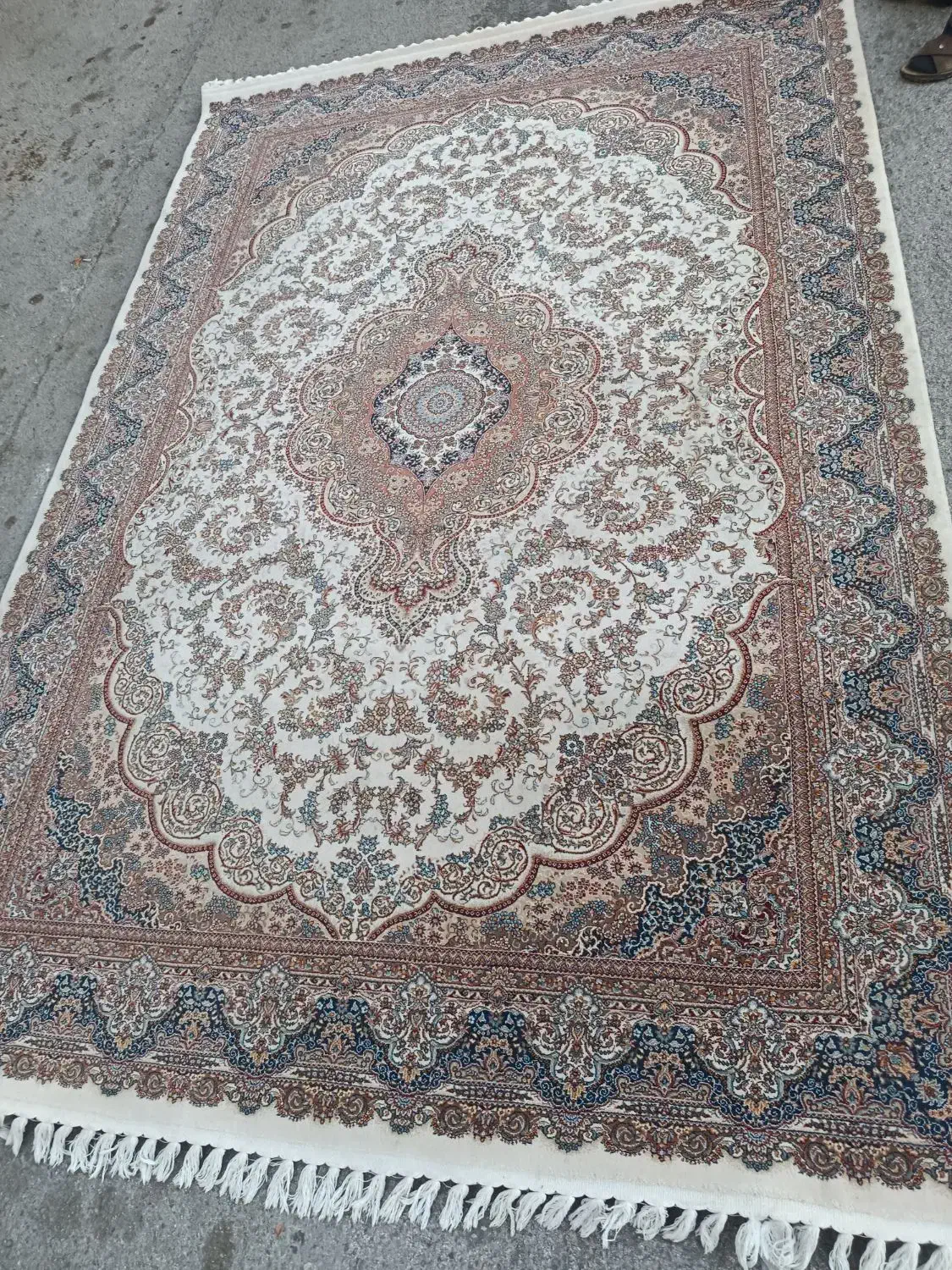 فرش ۶ متری در حد|فرش|قیدار, |دیوار