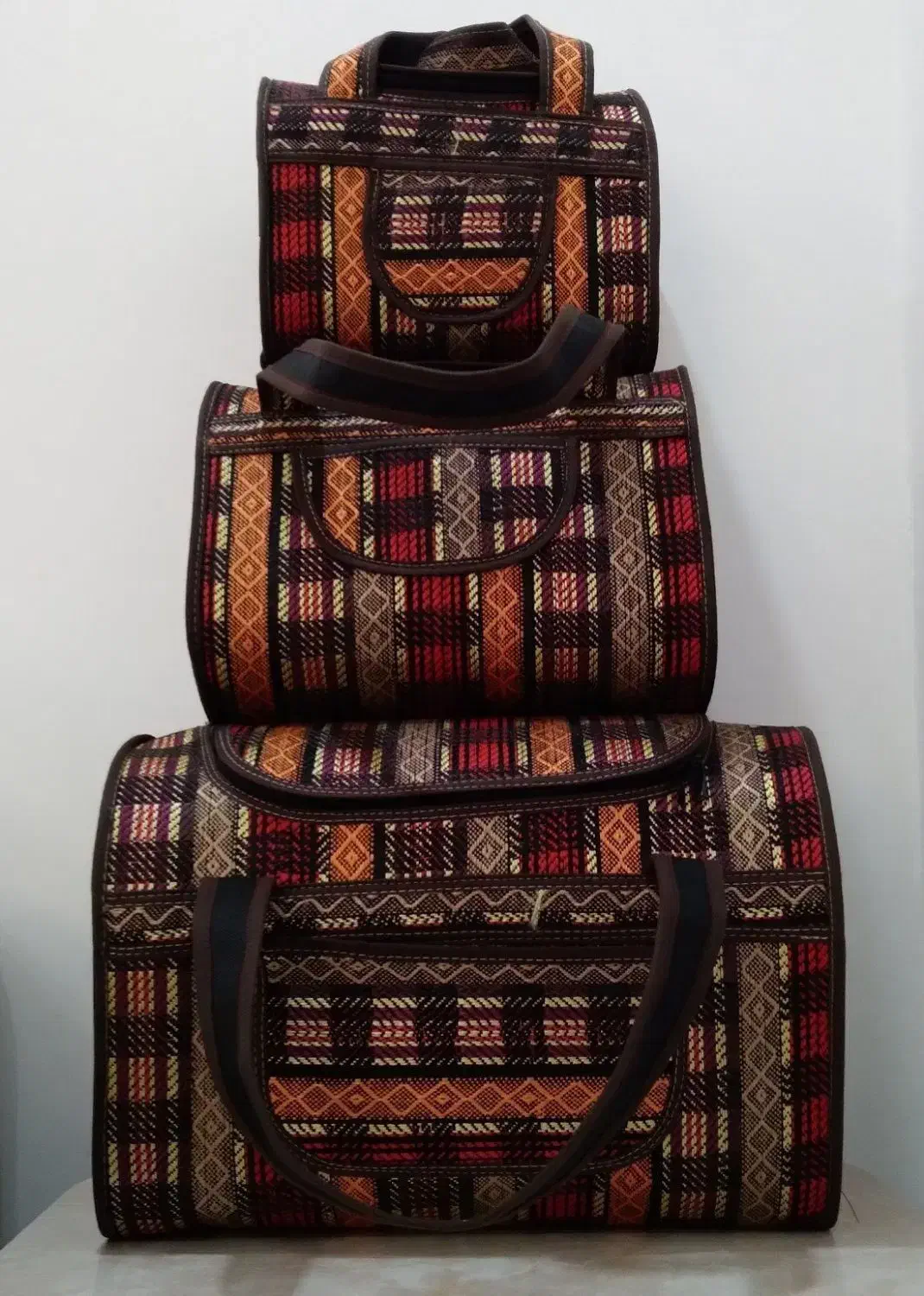 انواع بقچه جاجیم وساک سه تیکه|کیف، کفش، کمربند|رشت, منظریه|دیوار