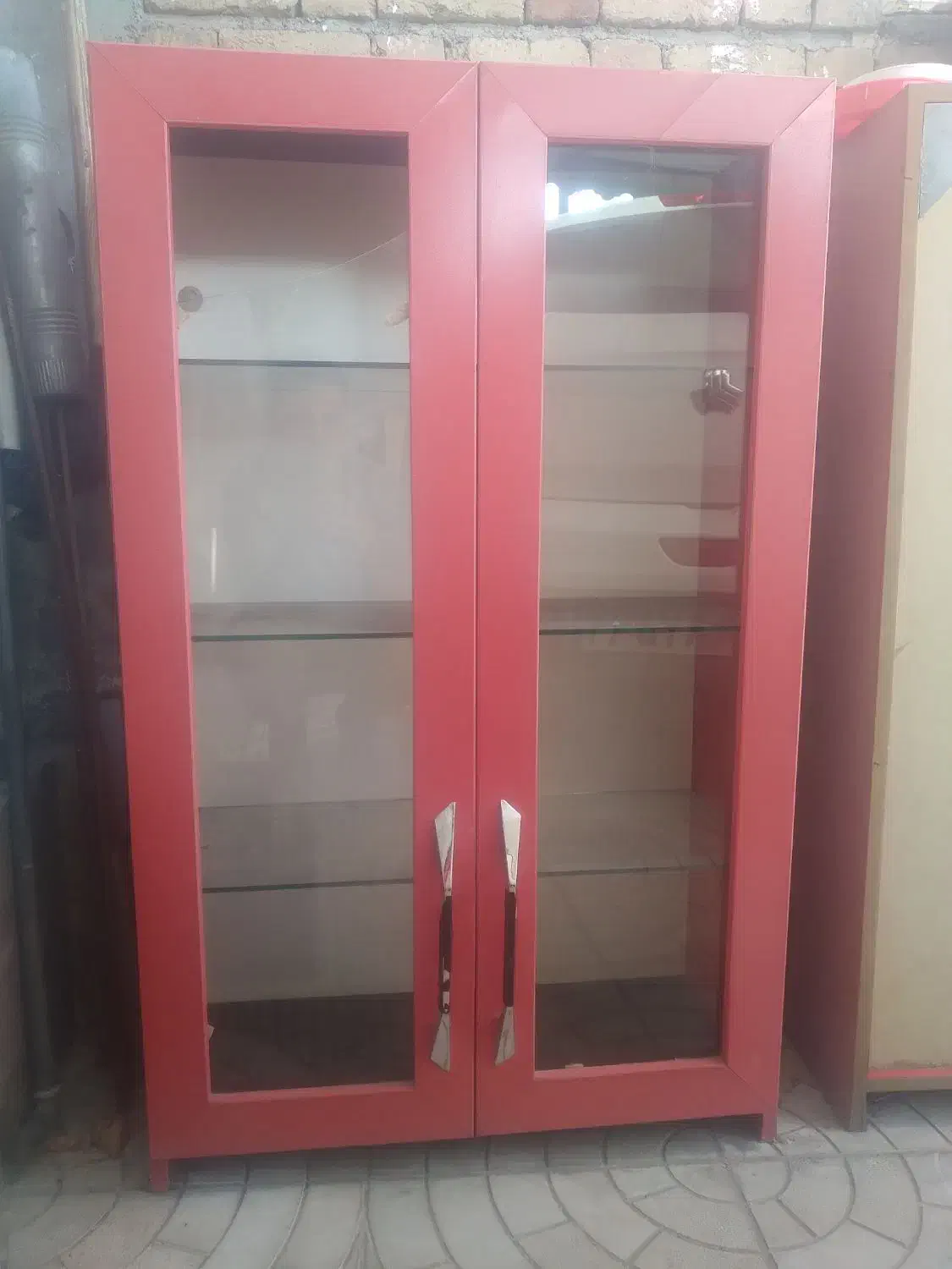 کمد امدی اف|جاکفشی، کمد، دراور|پارسآباد, |دیوار